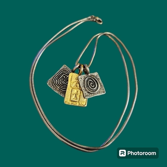 CHICO'S Long Snake Chain Spiral Greek Ties That Bind Charm Pendant Necklace - Picture 1 of 8